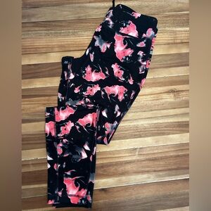 Women’s Danskin Now Leggings - Like New! Size 8-10
